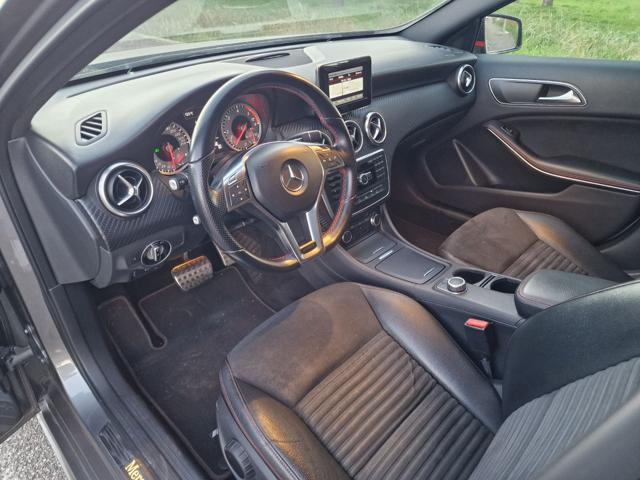 MERCEDES-BENZ A 180 CDI BlueEFFICIENCY Automatic Premium