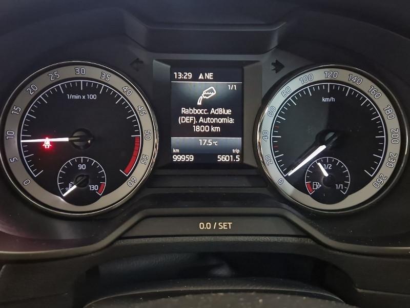 SKODA OCTAVIA WAGON 1.6 TDI EXECUTIVE
