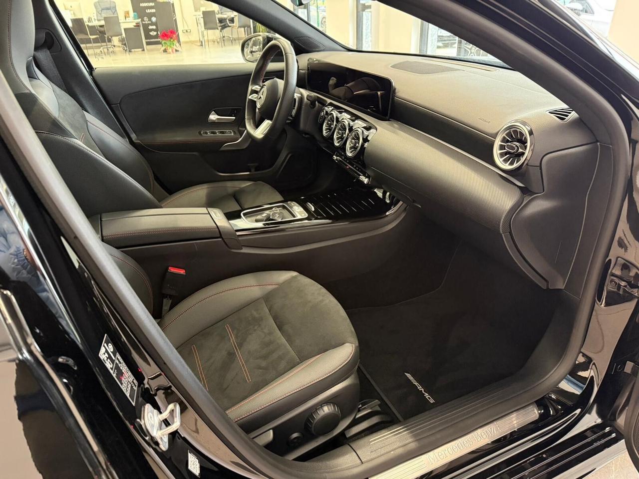 Mercedes-benz A 200 A 200 Automatic AMG Line Premium