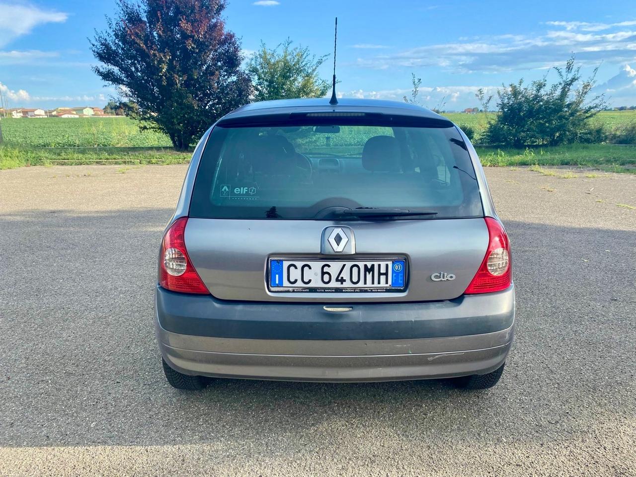 Renault Clio 1.2 cat 5 porte Symbol