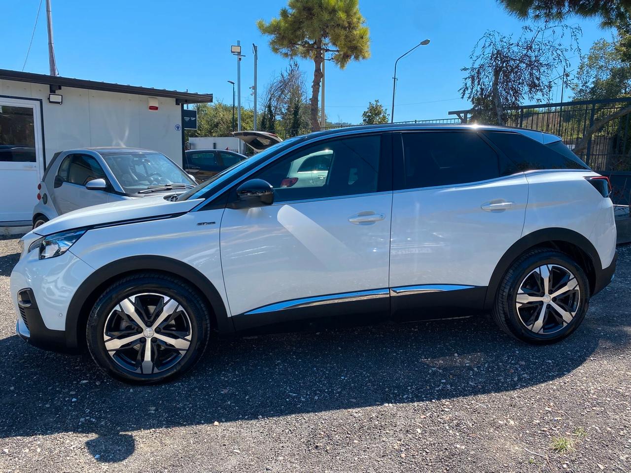Peugeot 3008 BlueHDi 130 S&S Crossway