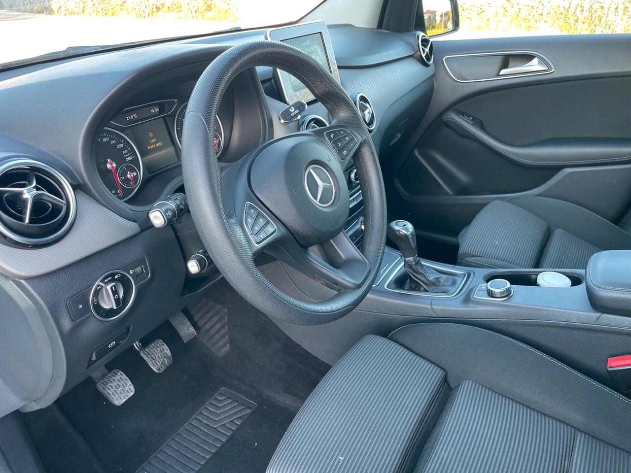 Mercedes-benz B 180 d Business