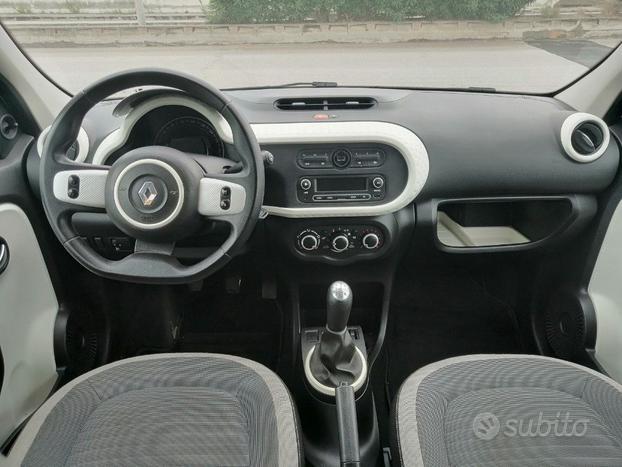 RENAULT Twingo SCe Lovely