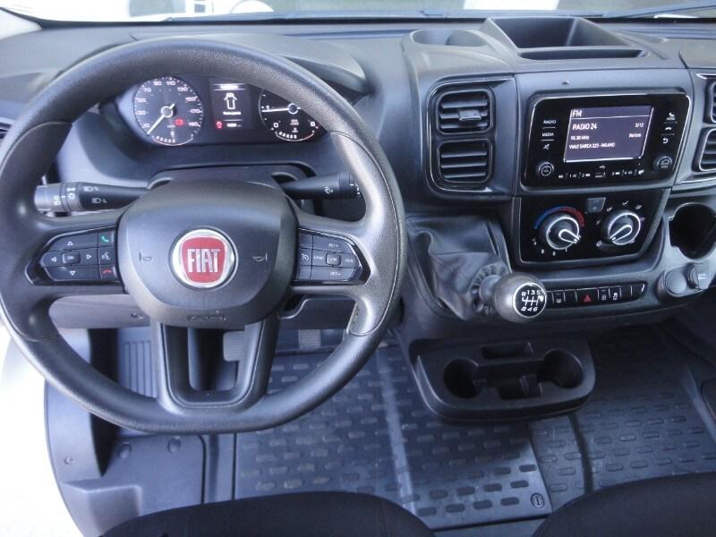 FIAT Ducato (4ª serie) Ducato 33 2.2 Mjt 140CV...