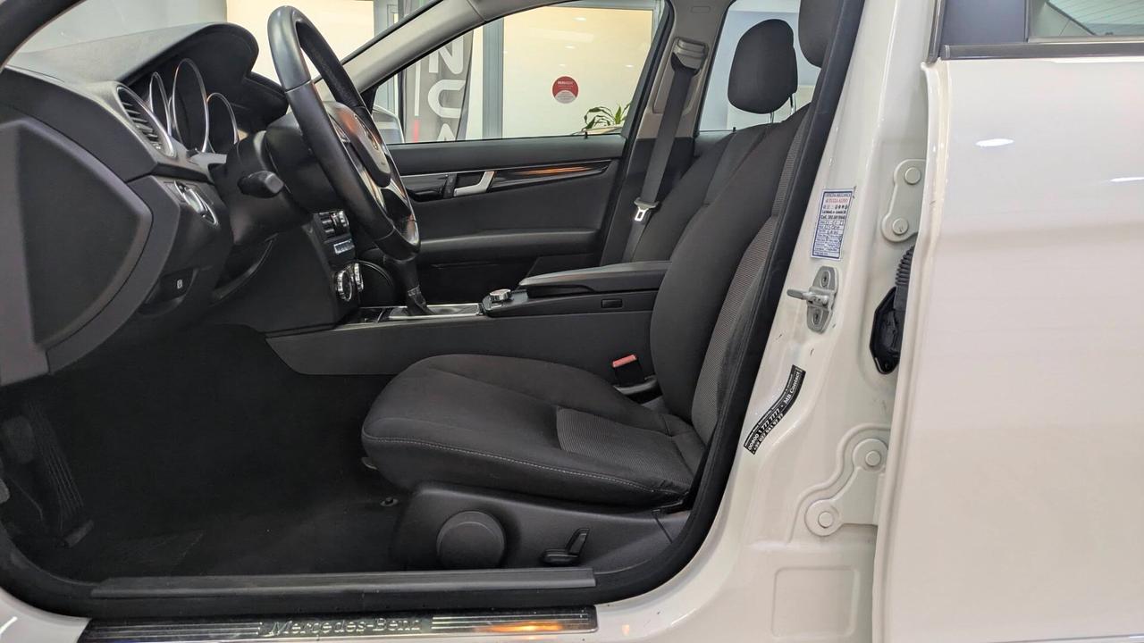 Mercedes-benz C 220 CDI BlueEFFICIENCY Executive