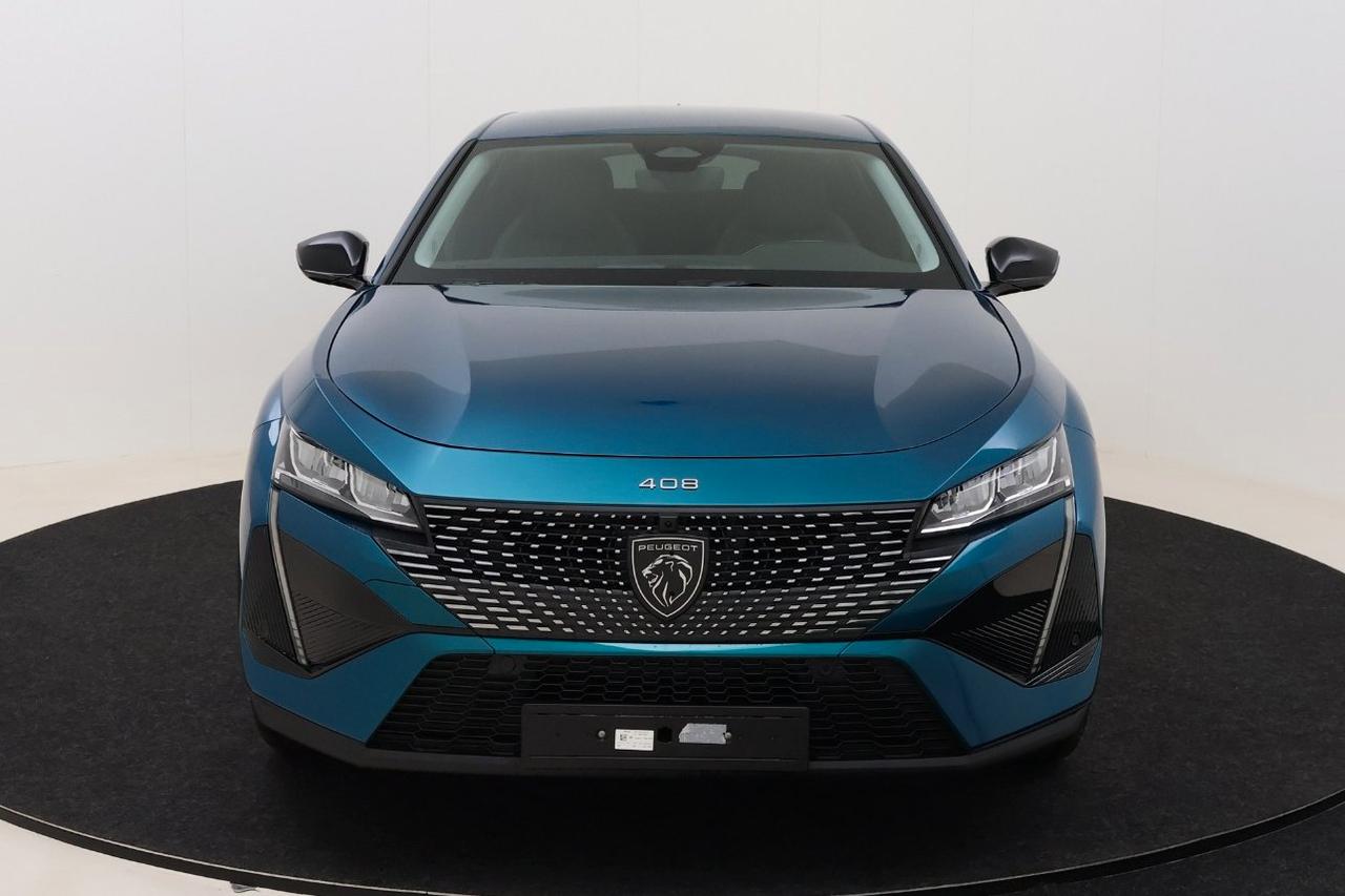Peugeot 408 58,2 kWh Allure 214cv