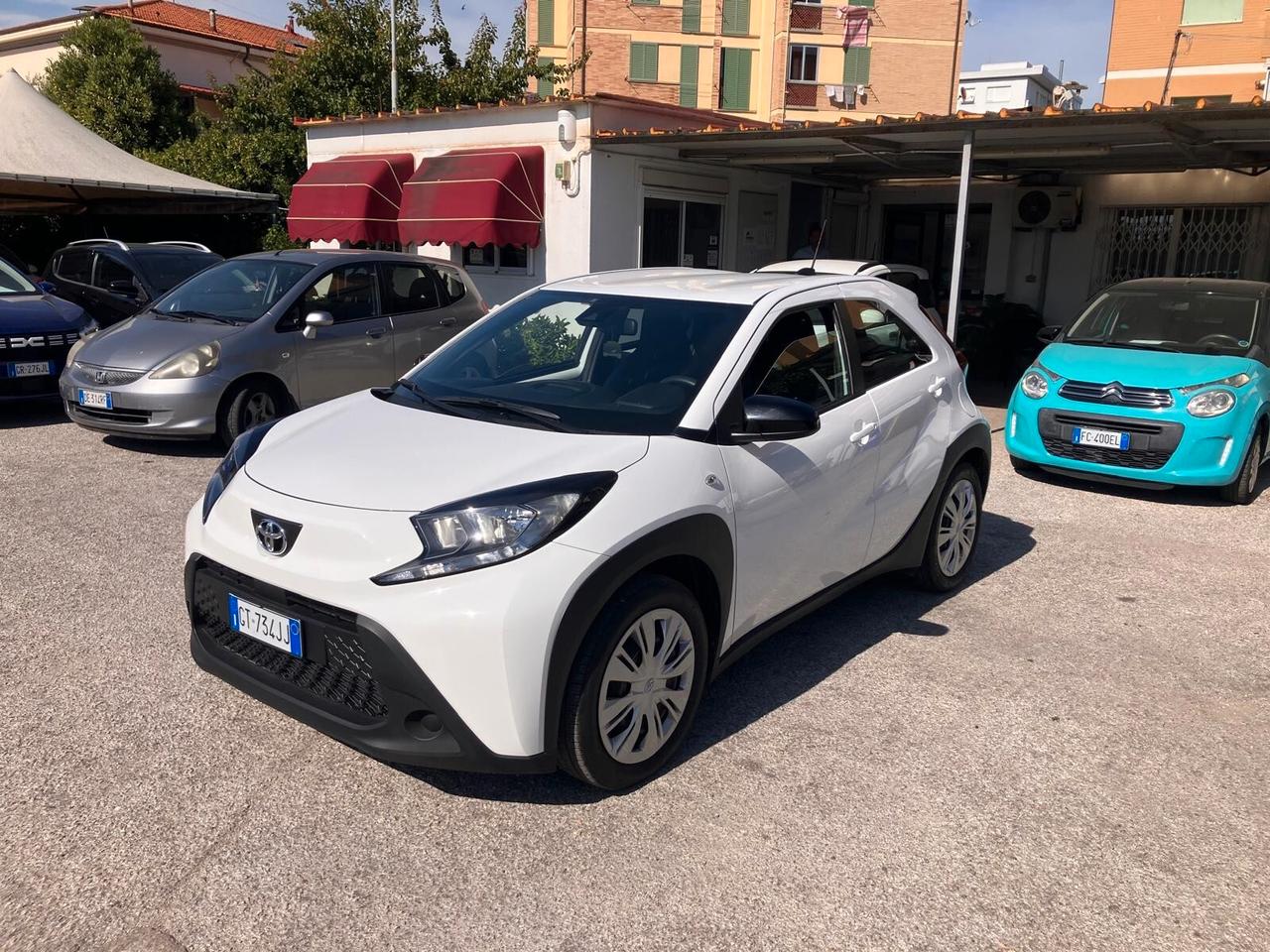 TOYOTA AYGO X 1.0 VVT-i 72cv 5 Porte Active S-CVT