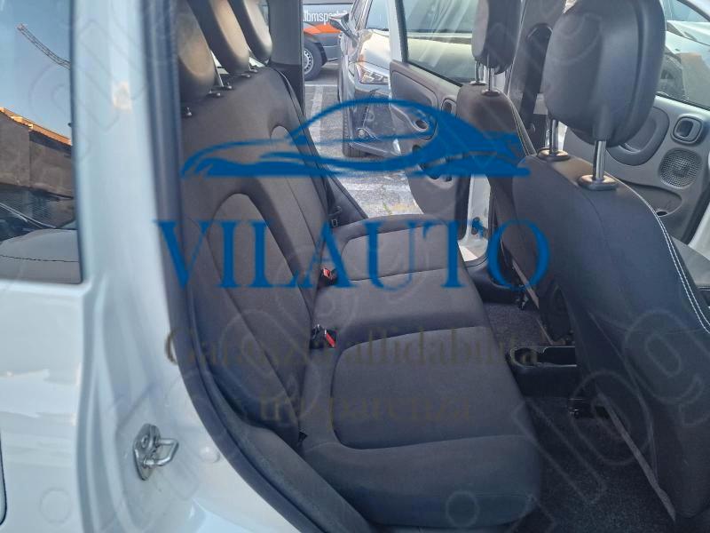 Fiat Panda 1.0 firefly hybrid City Life s&s 70cv 5p.ti