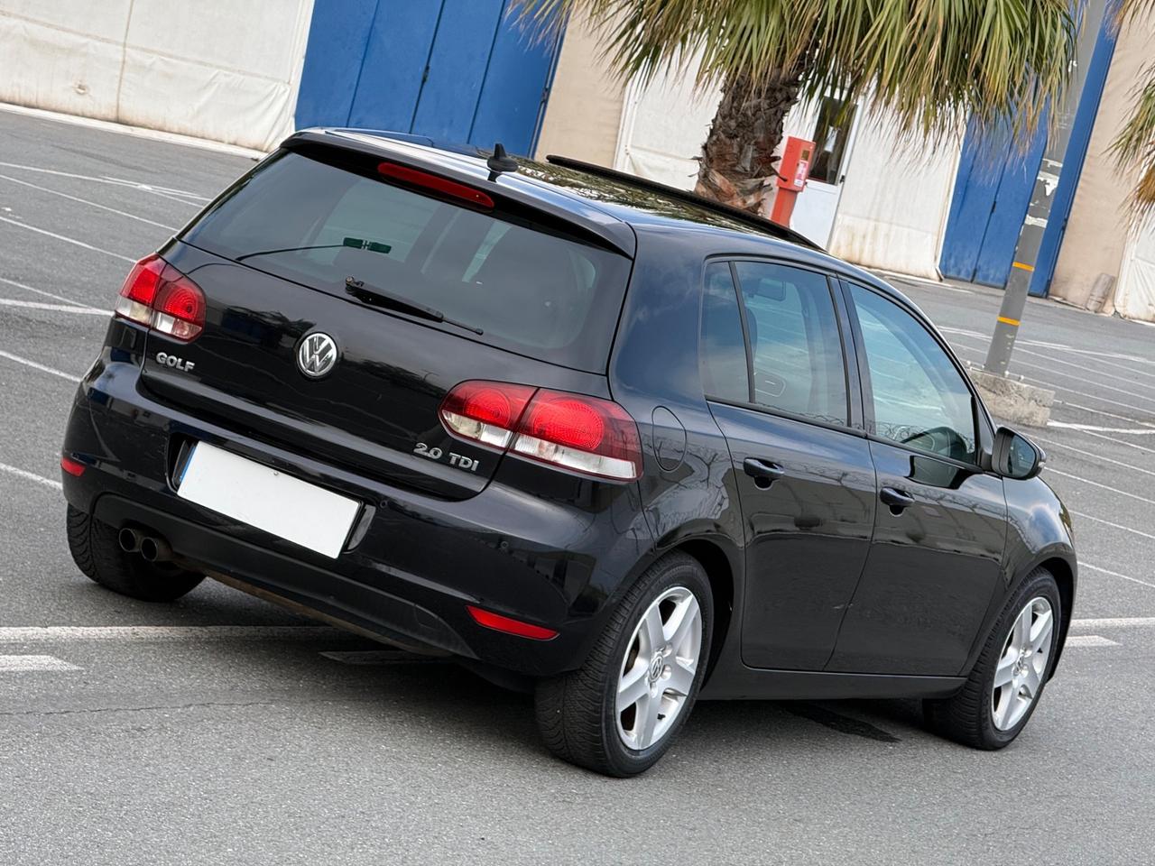 Volkswagen Golf 2.0 TDI 140CV DPF DSG 5p. Highline-TETTO-FULL