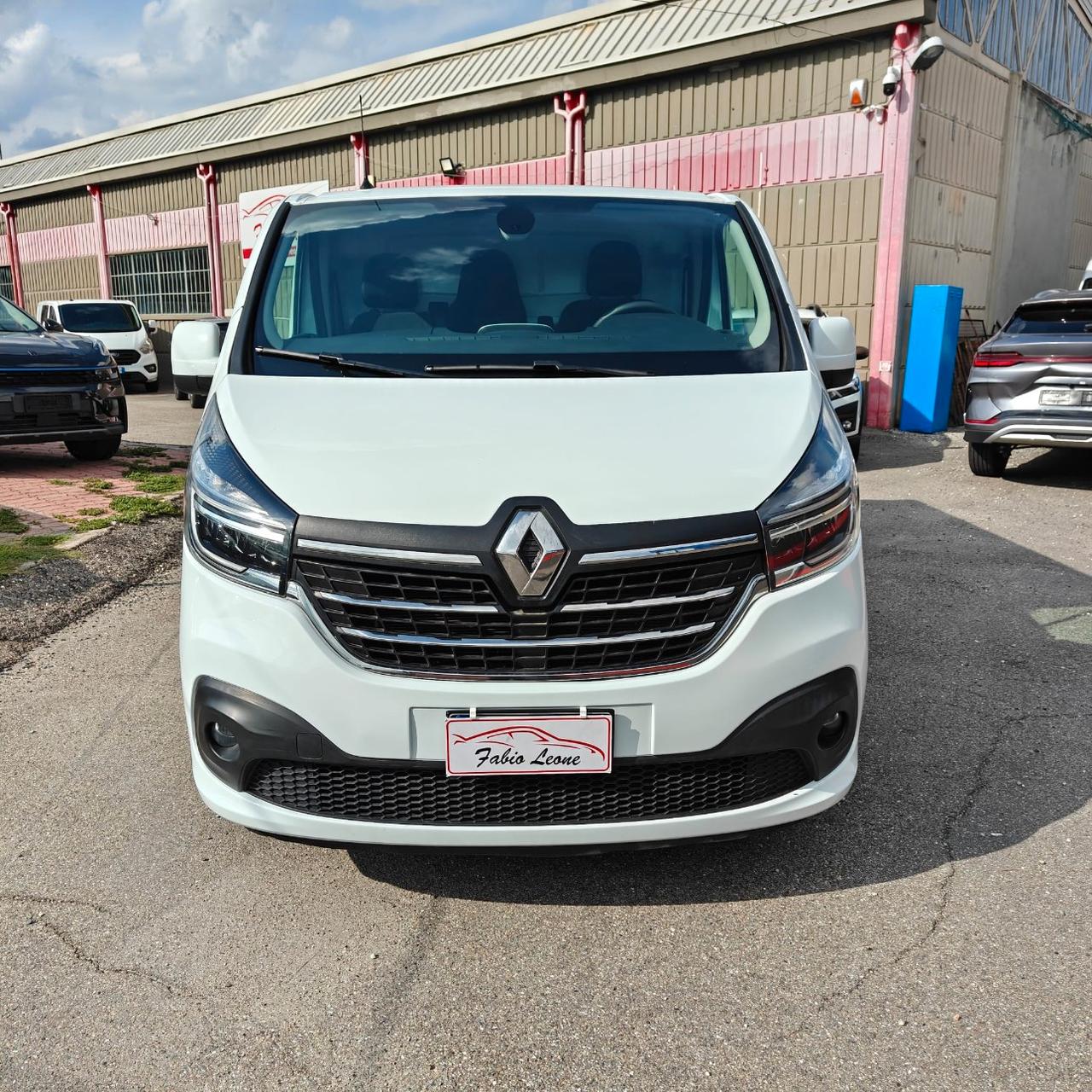 RENAULT Trafic T27 2.0 dci 120cv L1H1 Ice