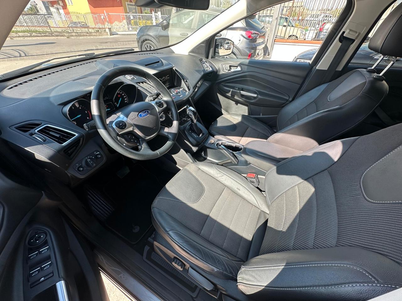 Ford Kuga 2.0 TDCI 150 CV 4*4 aut. TITANIUM