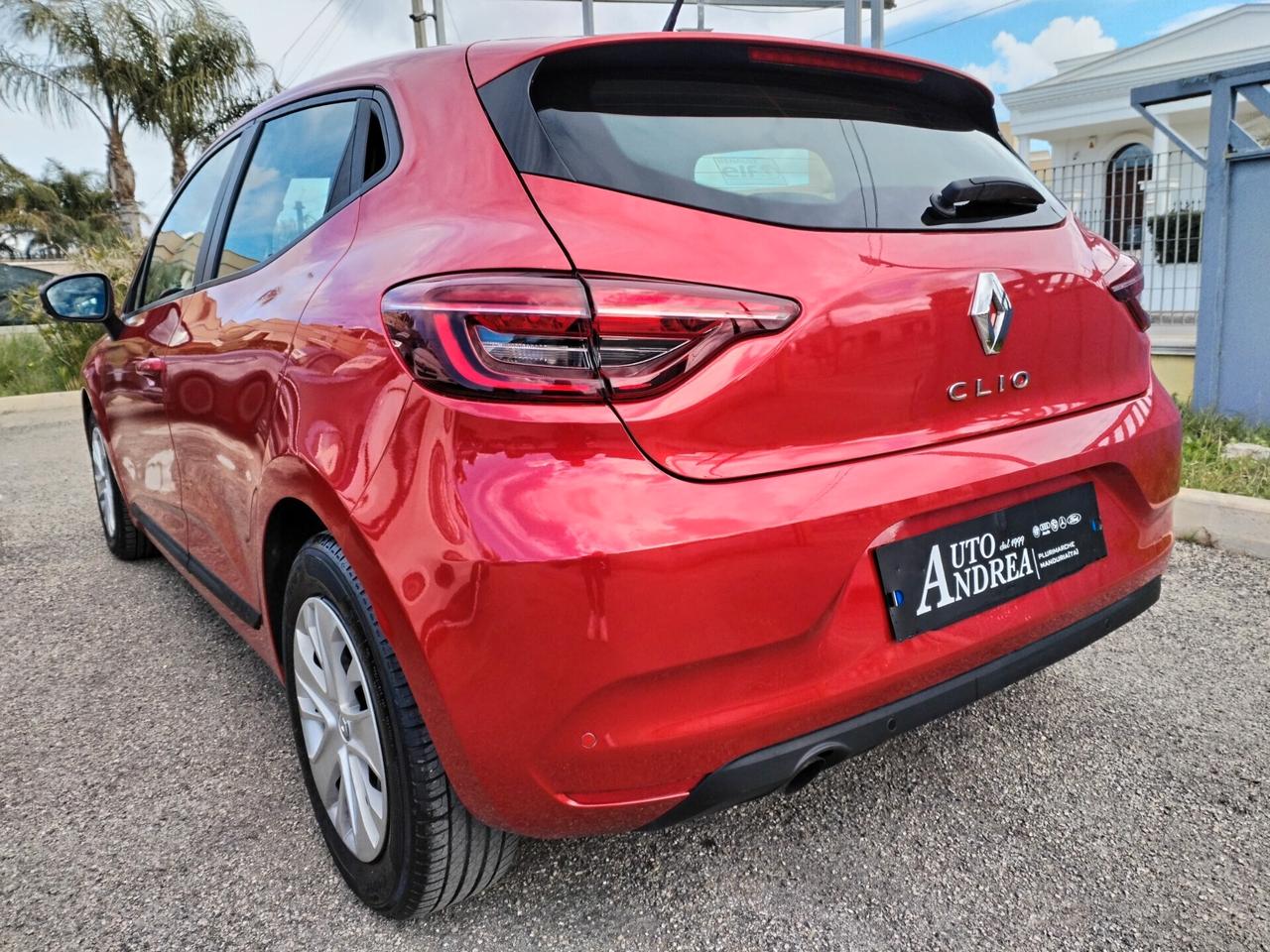 Renault clio 1.5 dci 86cv navig led cruise 2020