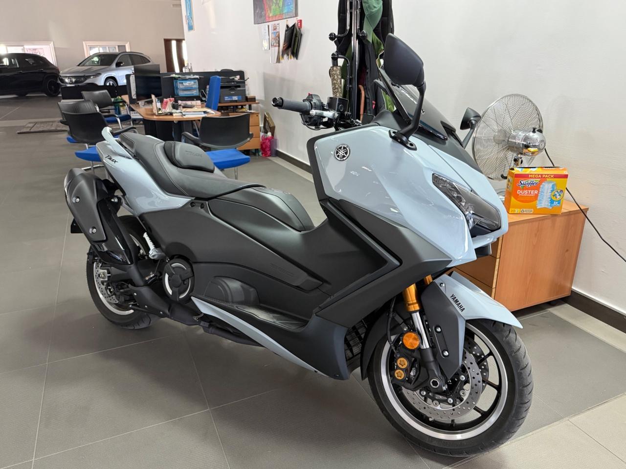 Yamaha TMAX 560 Tech Max