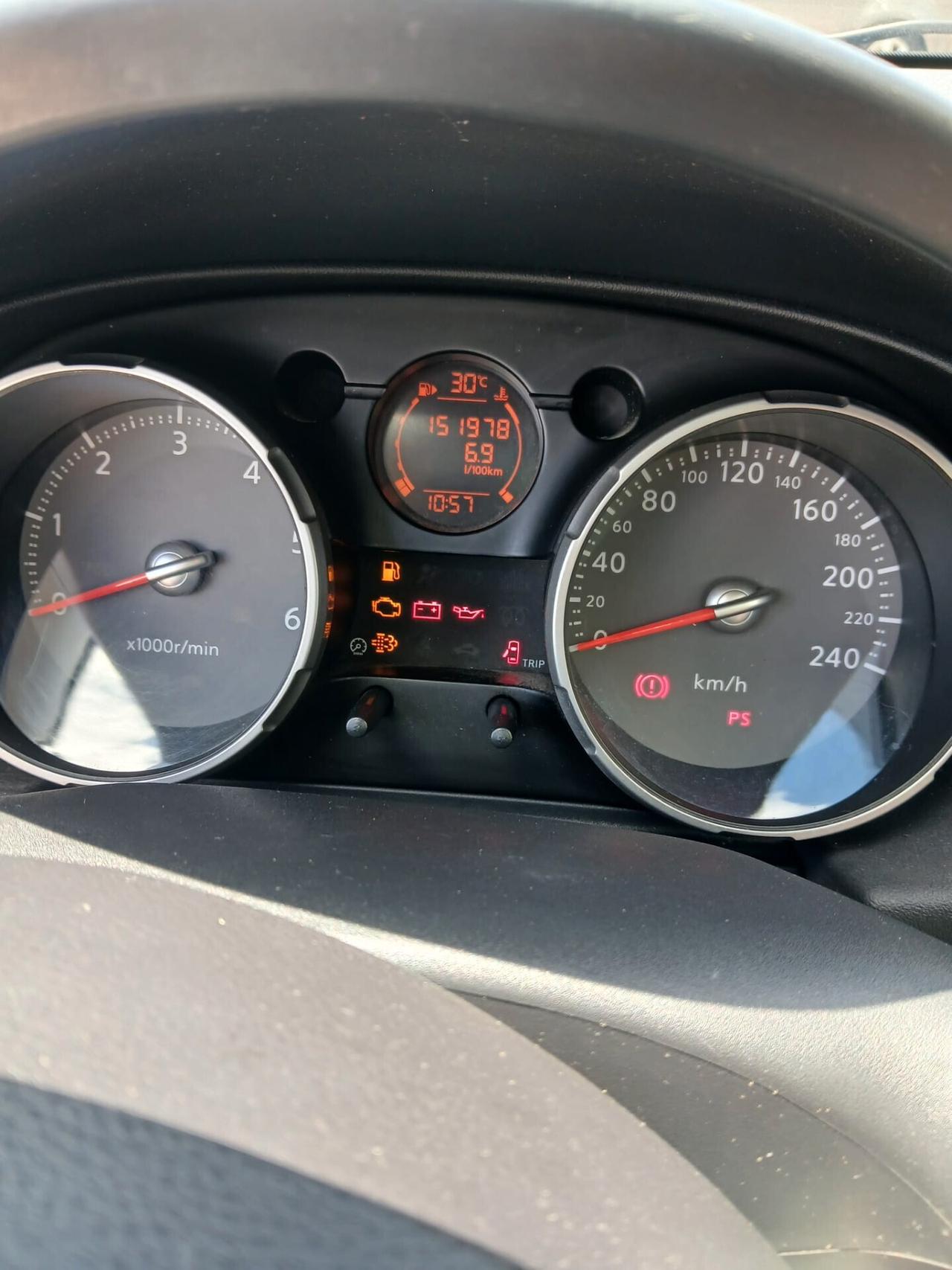 Nissan Qashqai 2.0 dCi DPF n-tec