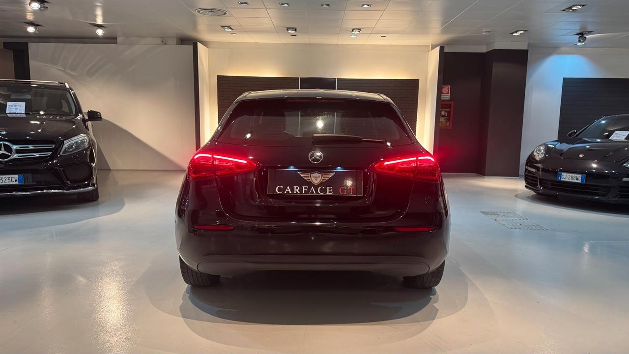 MERCEDES CLASSE A 180 D 116CV - 2019