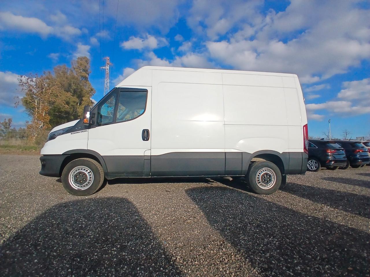 Iveco Daily 35 H2 2.3 TM PN Cabinato