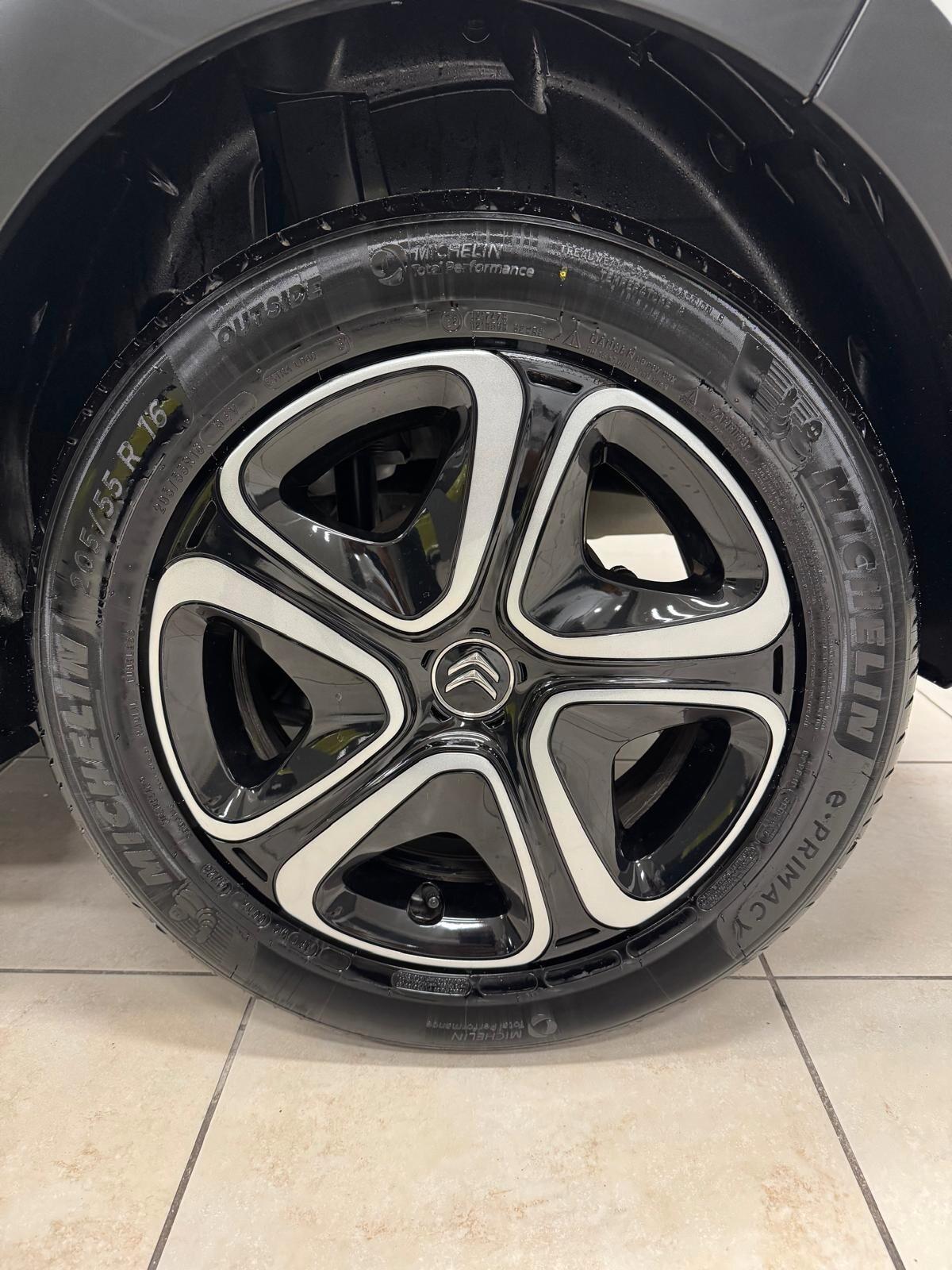 Citroen C3 PureTech 83 S&S Plus