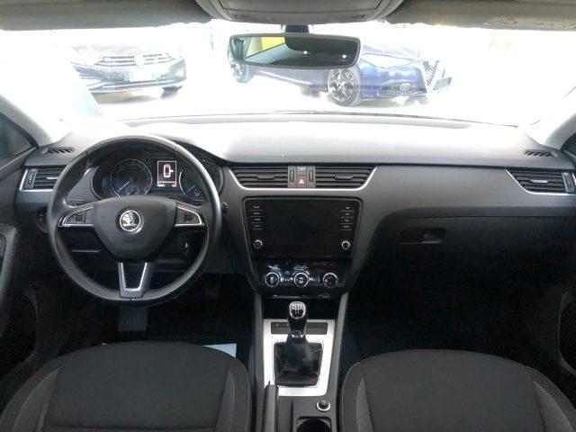 SKODA Octavia 1.6TDI WAGON EXECUTIVE - NEOPATENTATI