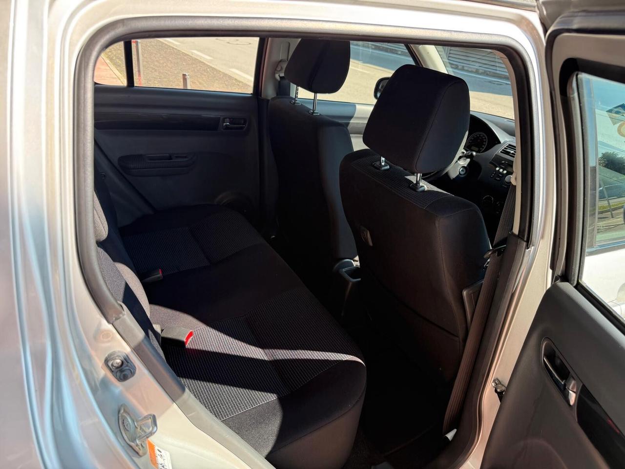 Suzuki Swift 1.3 4x4 5p. GL