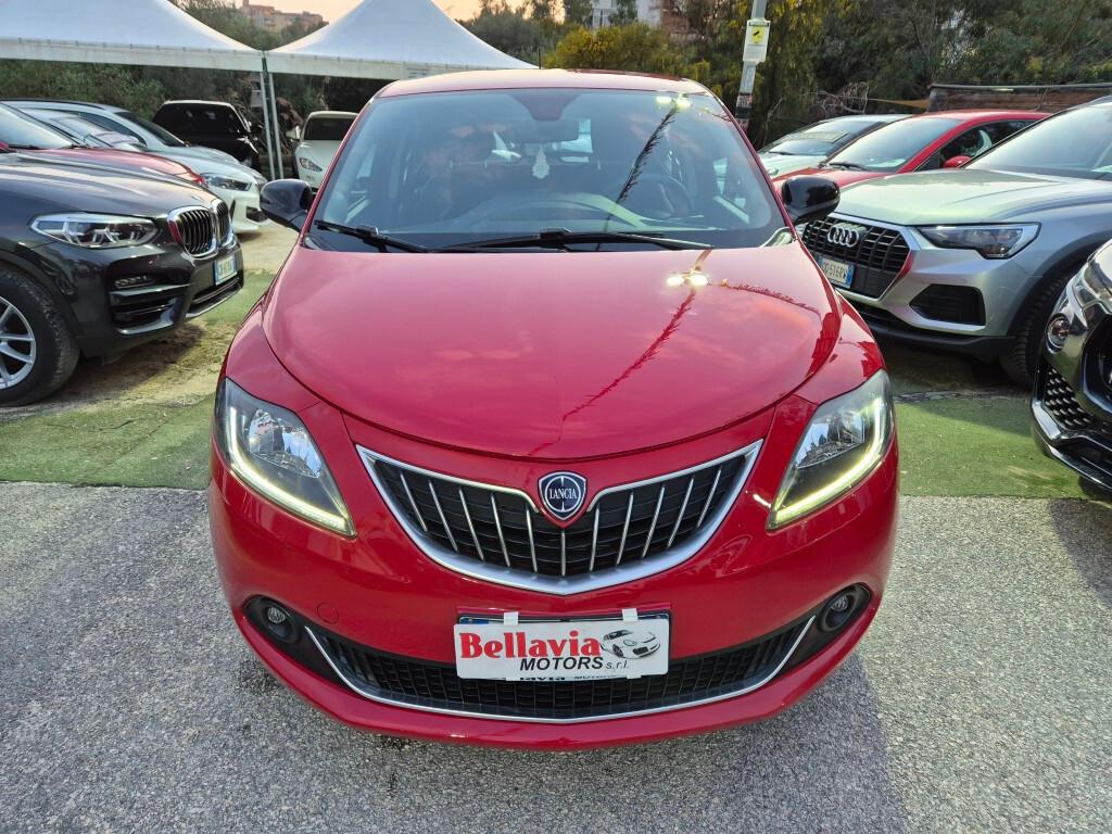 Lancia Ypsilon 1.0 5 porte Hybrid 2023