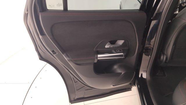 MERCEDES-BENZ EQA 250 Premium