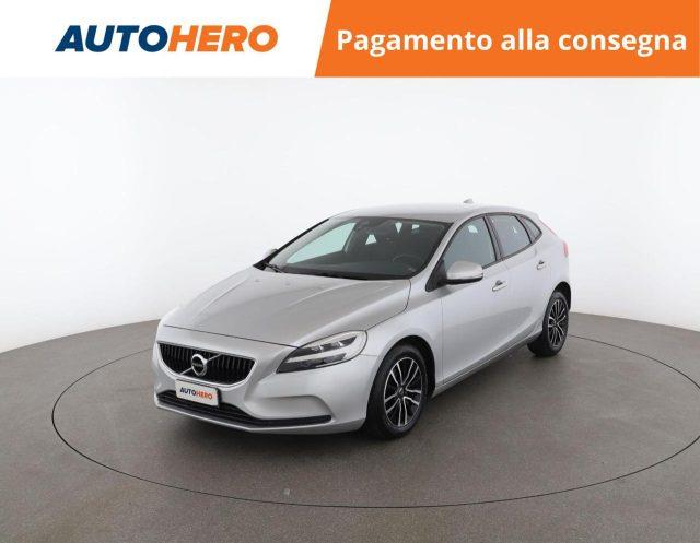 VOLVO V40 T2 Plus