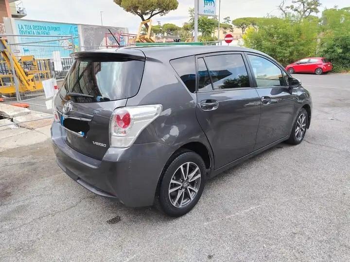 Toyota Verso 1.6 D-4D Active 7 posti