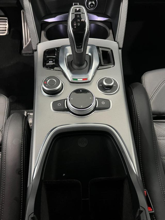 ALFA ROMEO Stelvio 2.2 Turbodiesel 210 CV AT8 Q4 Veloce