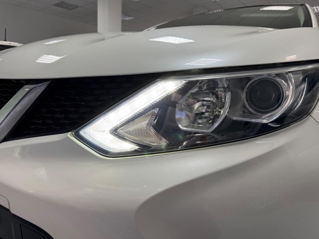 Nissan Qashqai 1.2 DIG-T Visia
