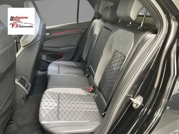 Volkswagen Golf 1.5 TSI 150 CV R-Line