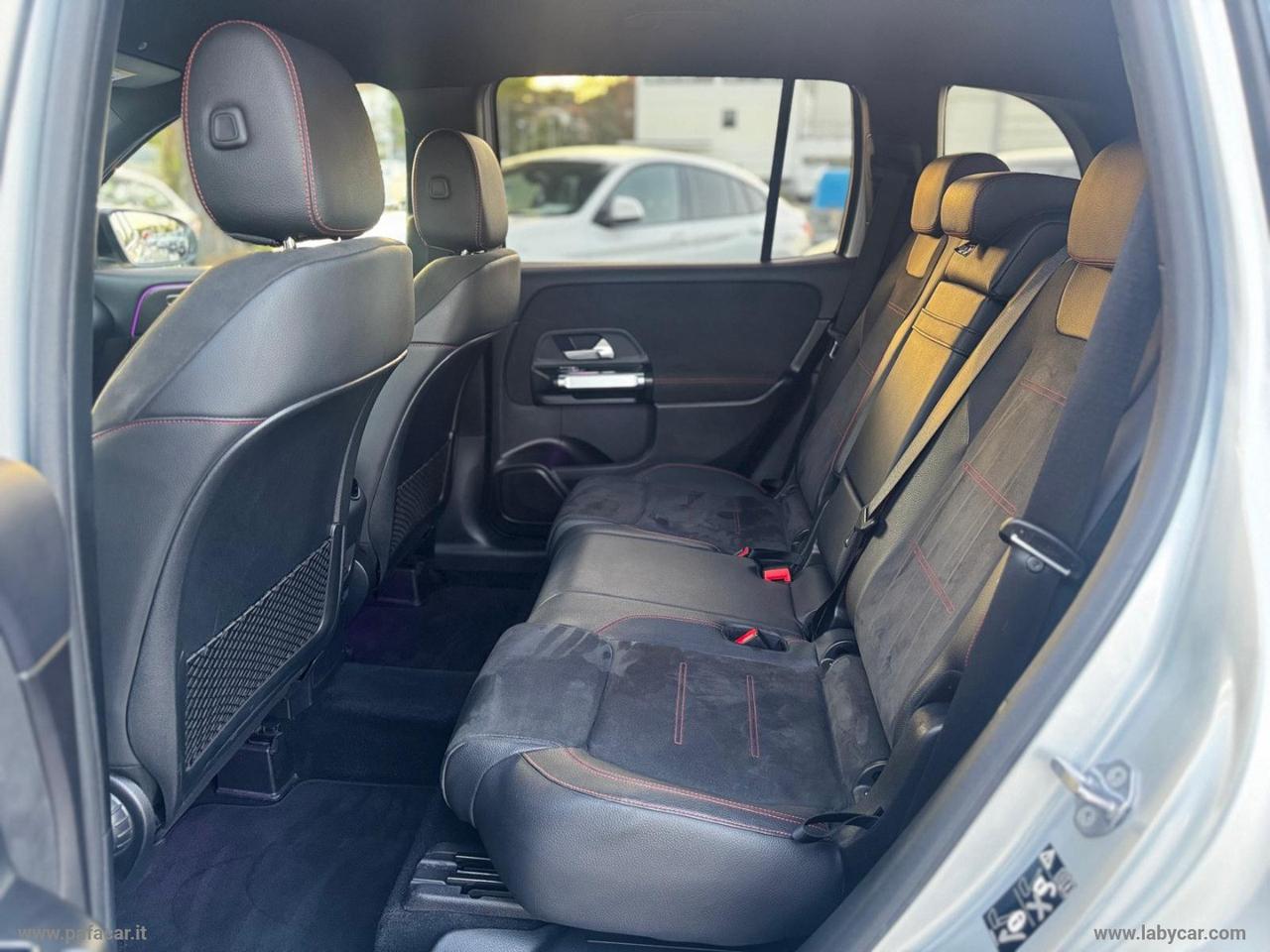 MERCEDES-BENZ GLB 200 d Automatic Premium