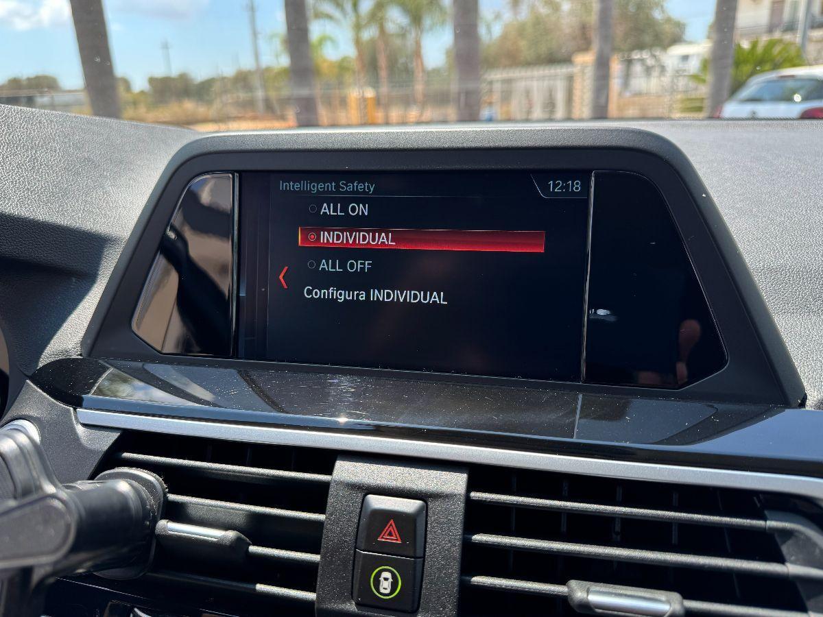 BMW X3 sDrive18d Luxury Tetto Pelle Cerchi 19