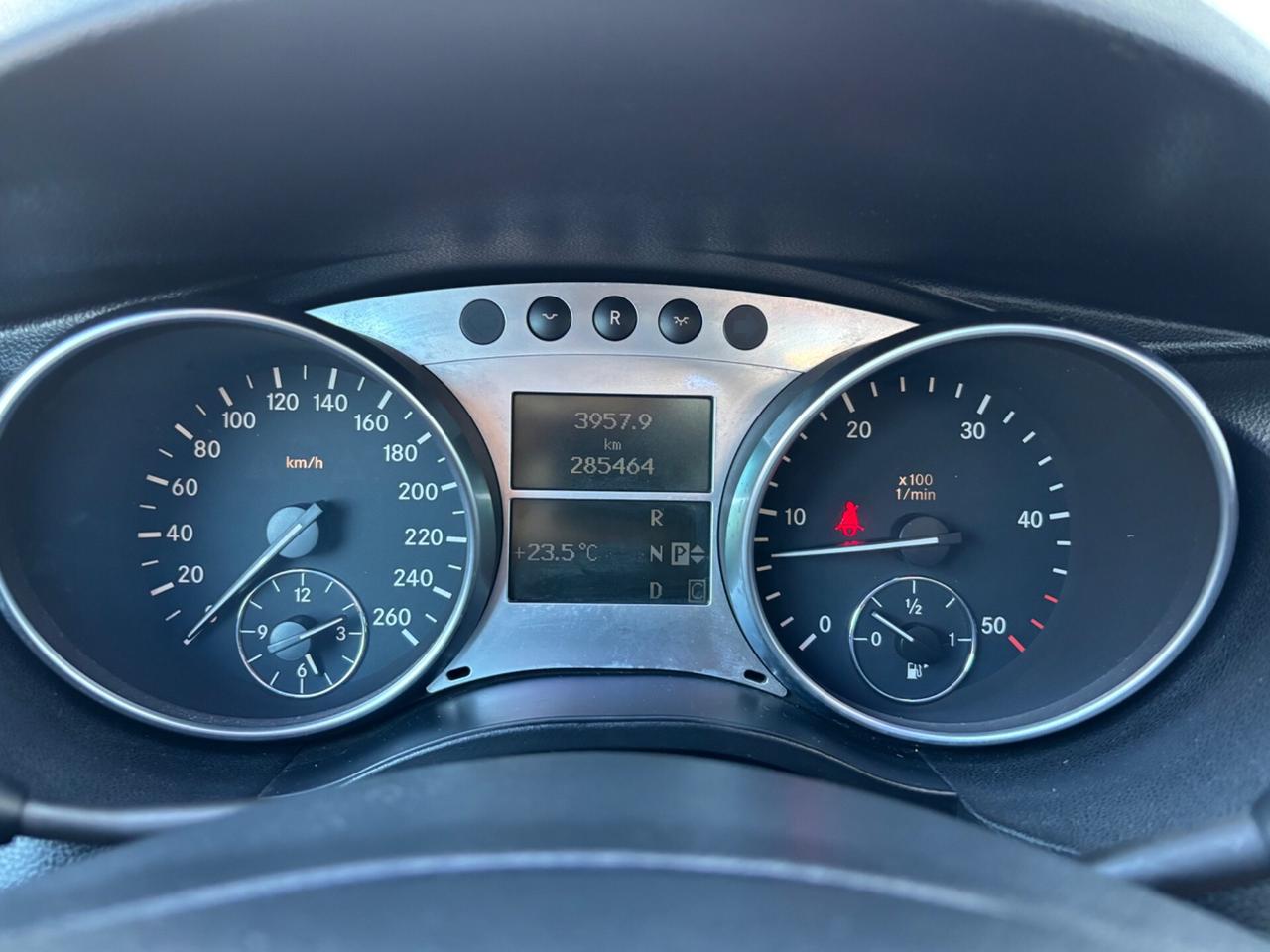 Mercedes-benz R 320 CDI cat 4Matic