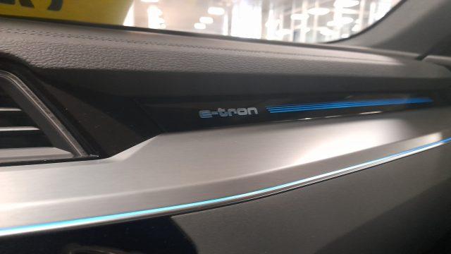 AUDI e-tron 55 quattro S line Fast edition