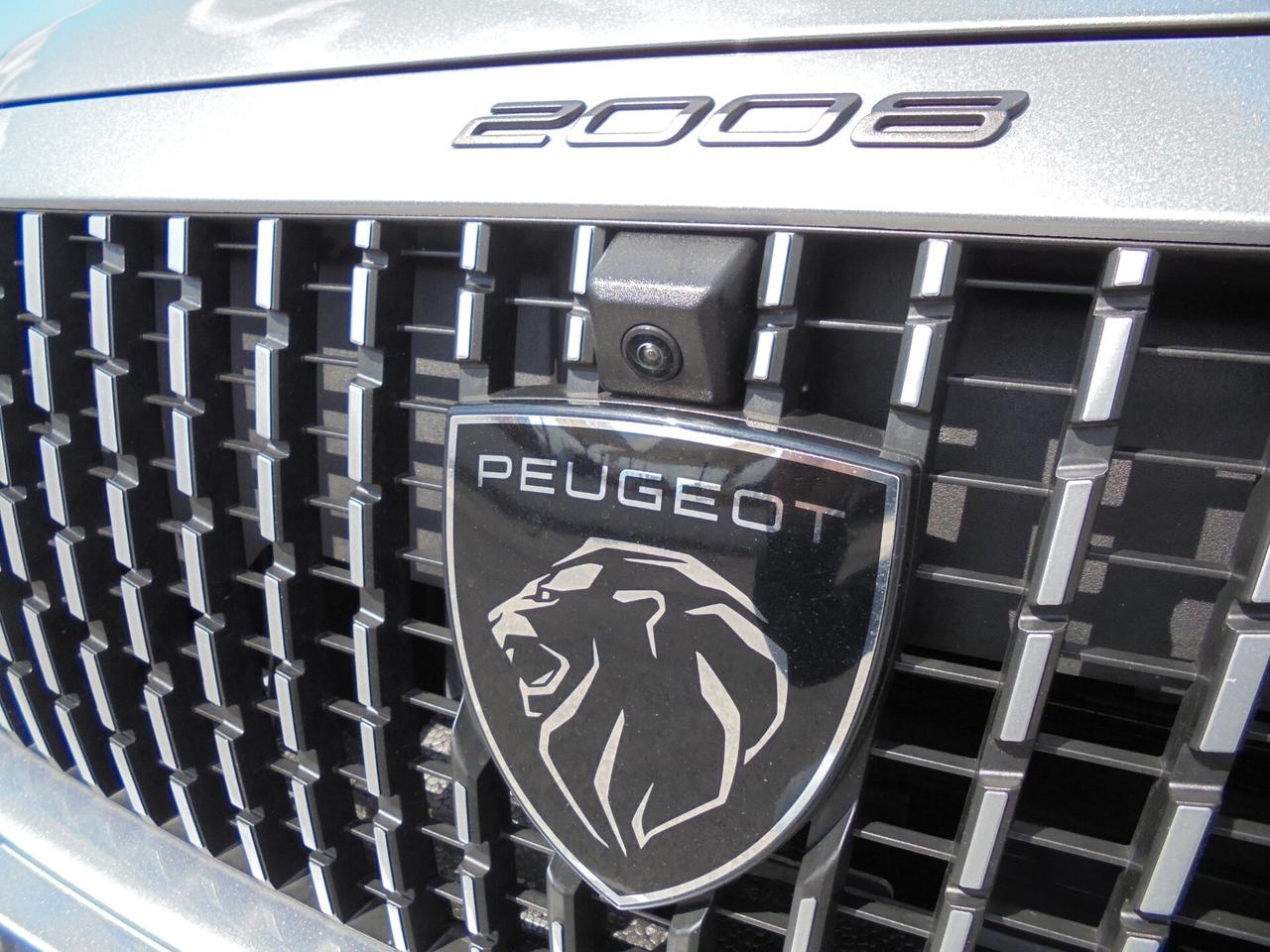 Peugeot 2008 Hybrid 136 e-DCS6 Allure