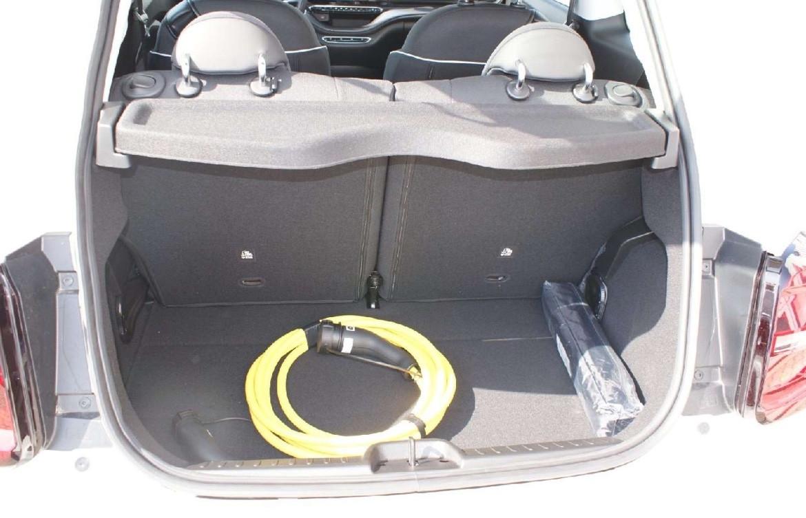 Fiat 500 500e Berlina 42 kWh La Prima