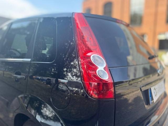 Ford Fiesta GOMME NUOVE!