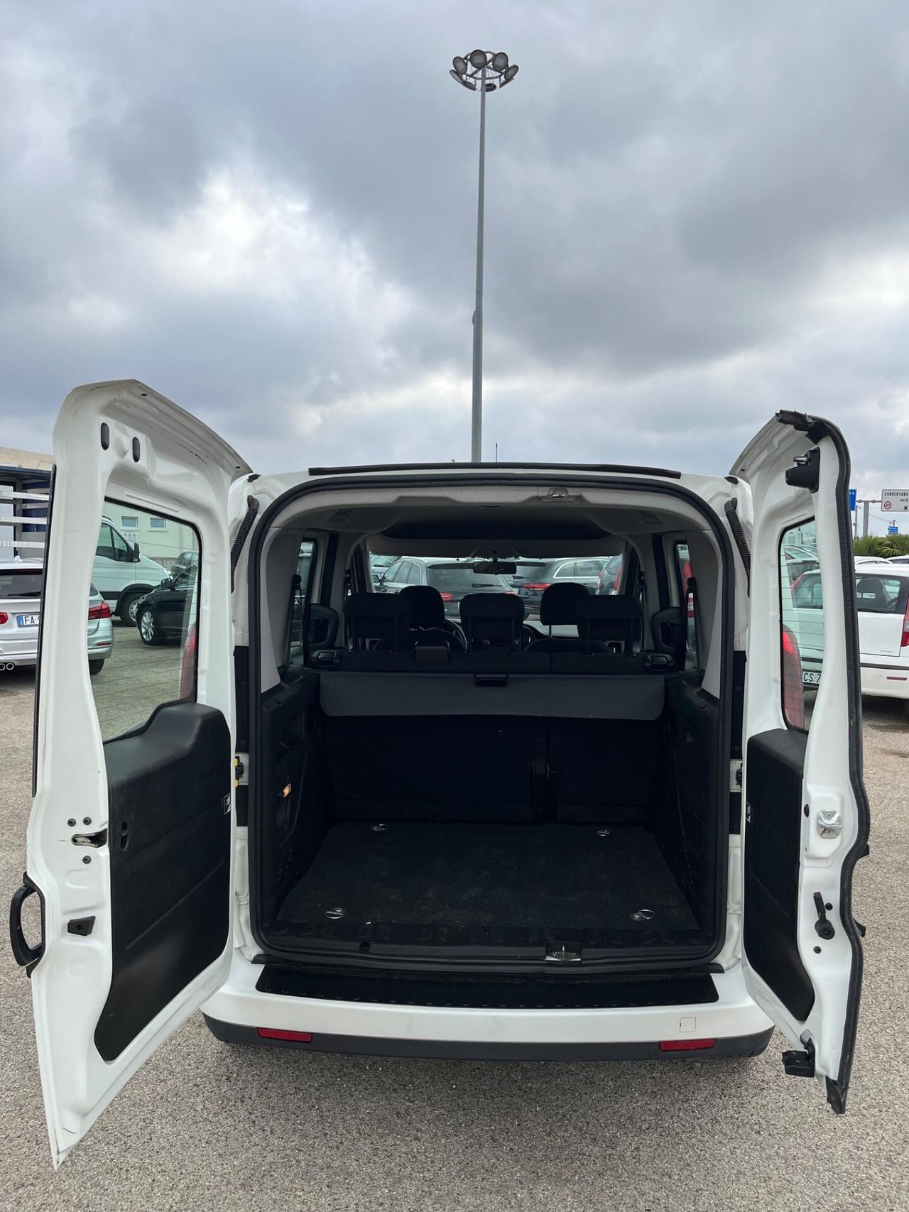 Fiat Doblò 1.4 gpl 16V Lounge N1