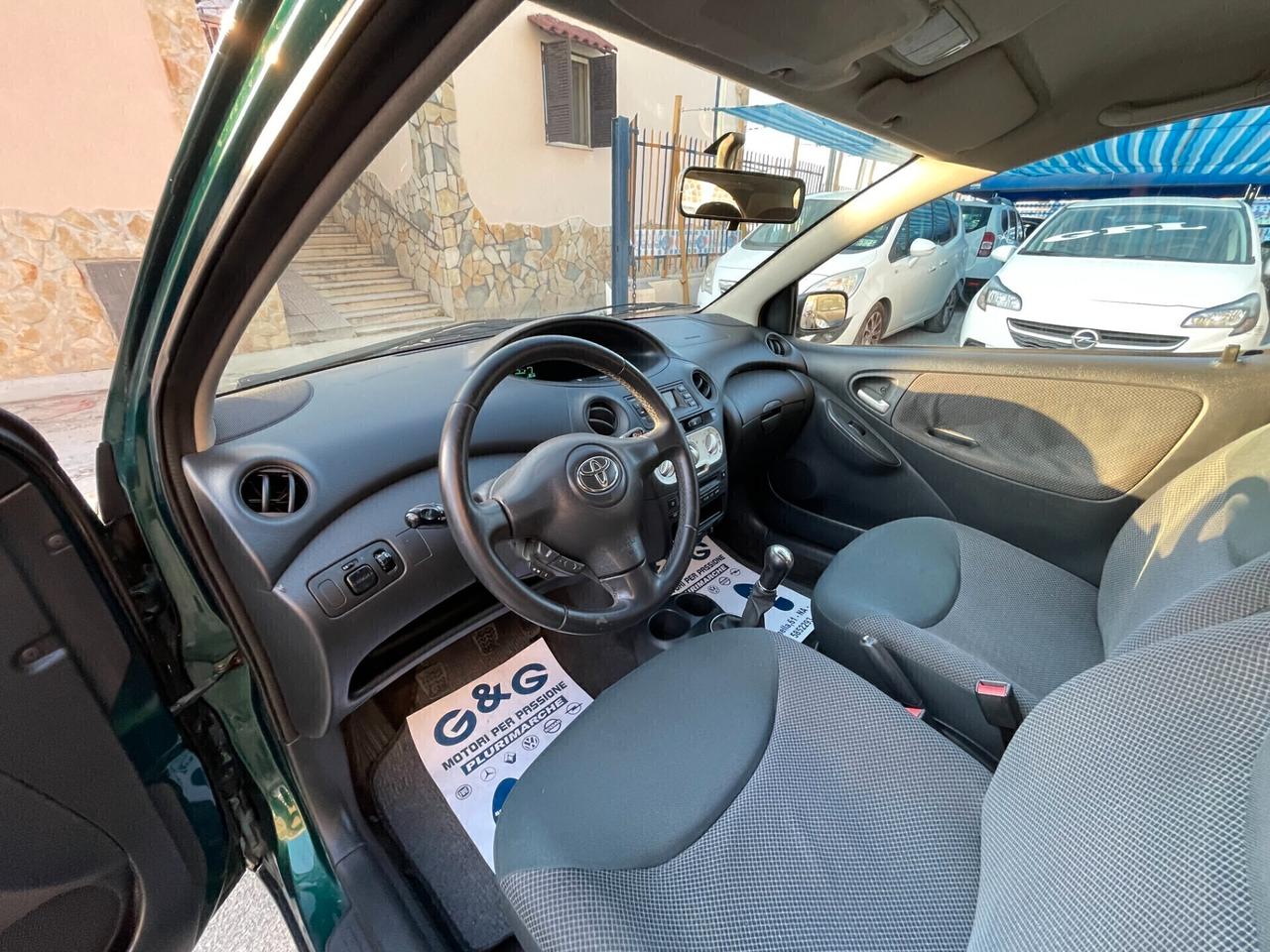 Toyota Yaris 1.4 tdi D-4D cat 3 porte Sol