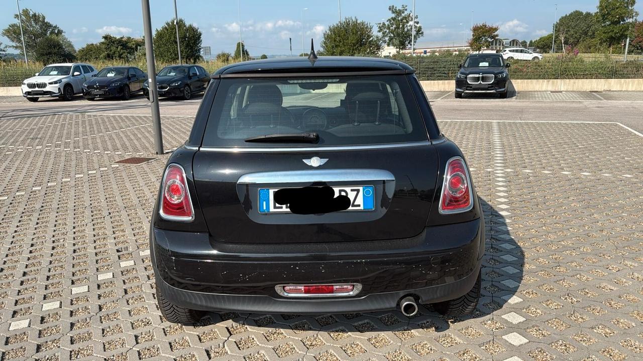 Mini 1.6 16V One (55kW)