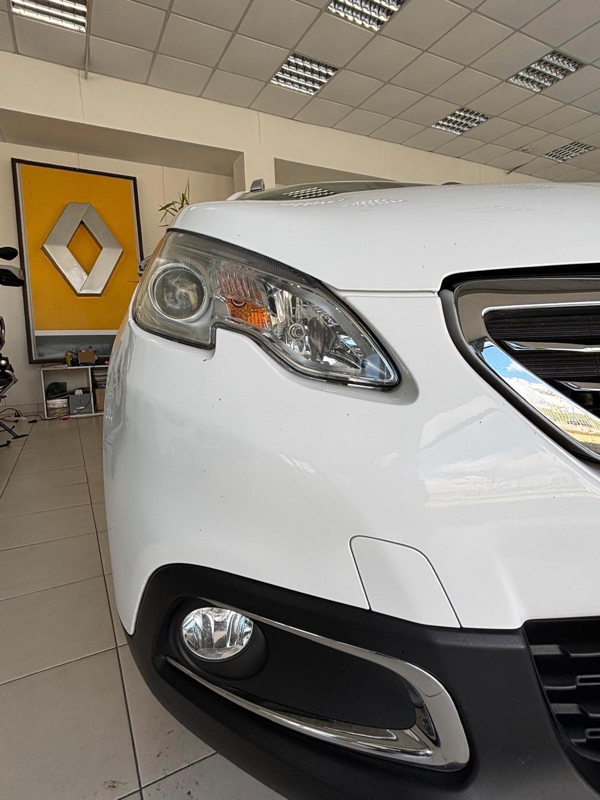 Peugeot 2008 1.6 e-HDi 115 CV Stop&Start Allure