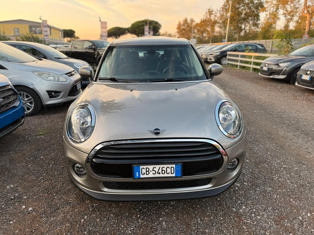 Mini Cooper 1.5 Business GPL*