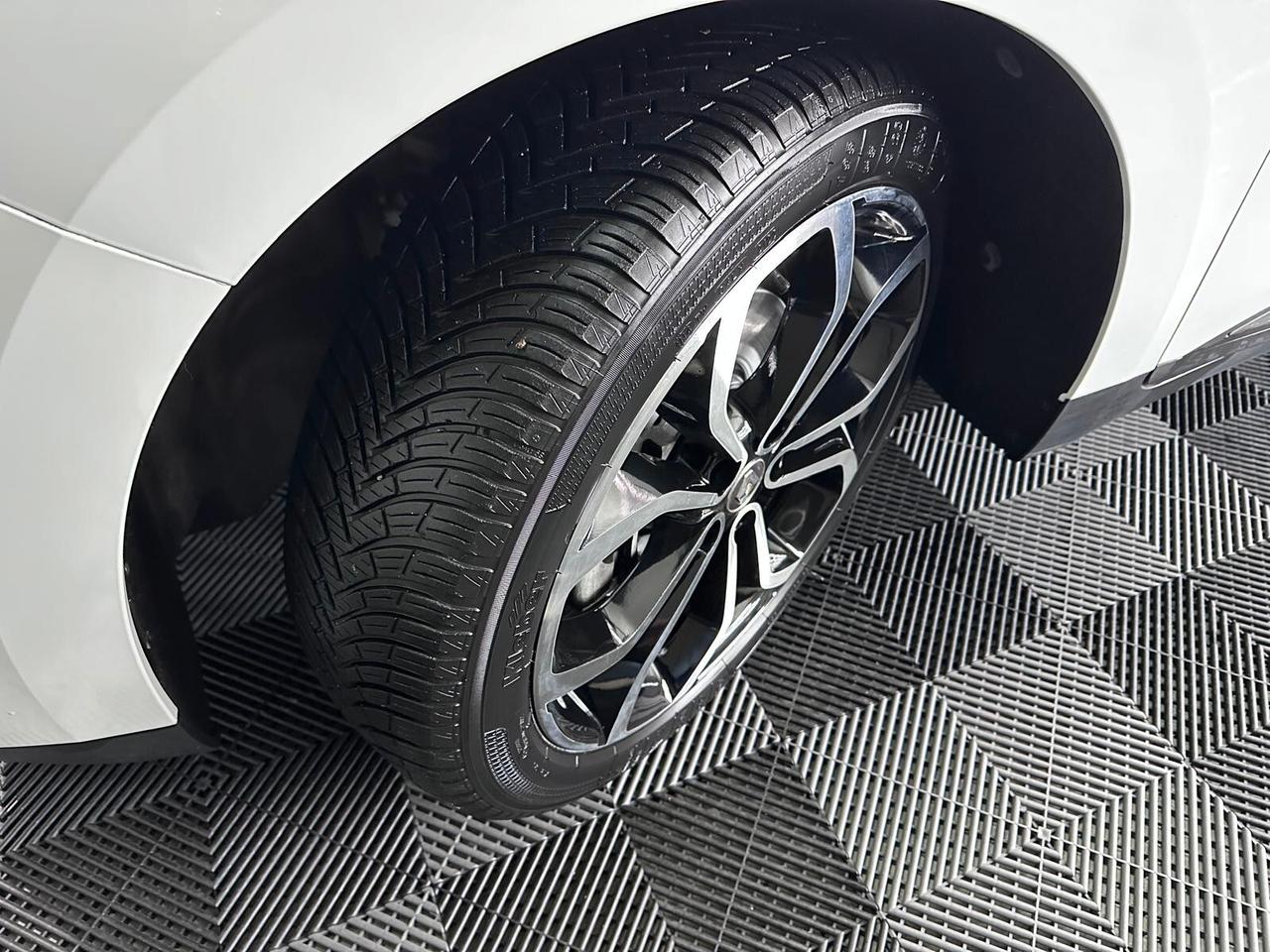 Renault Grand Scenic dCi 8V 110 CV Energy Sport Edition2