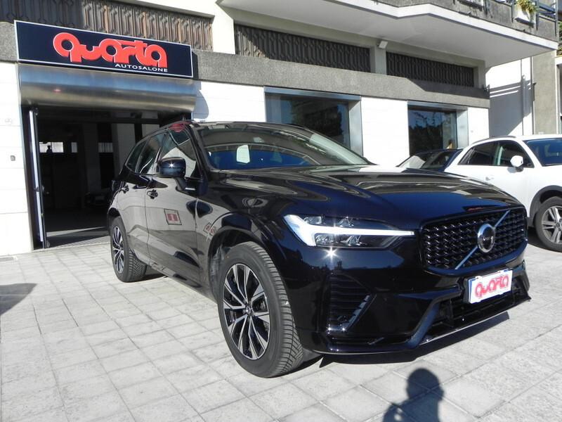 Volvo XC 60 XC60 B4 (d) automatico Plus Dark