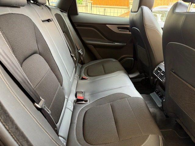 JAGUAR F-Pace 2.0 D 240 CV AWD aut. R-Sport TETTO PANORAMICO