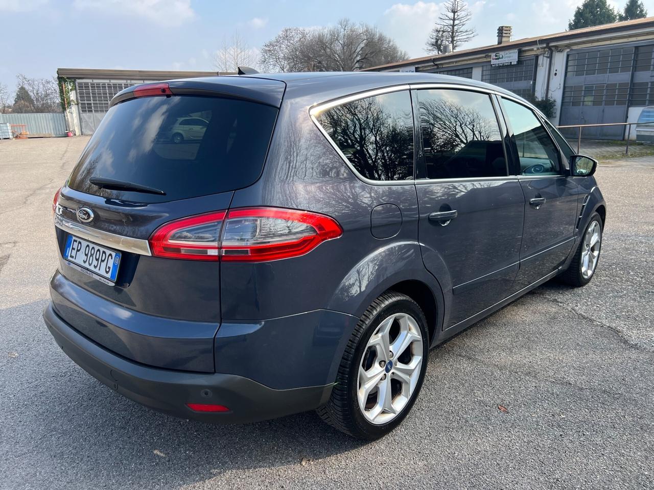 Ford S-Max 2.0 TDCi 163CV Powershift 7 posti Business Nav