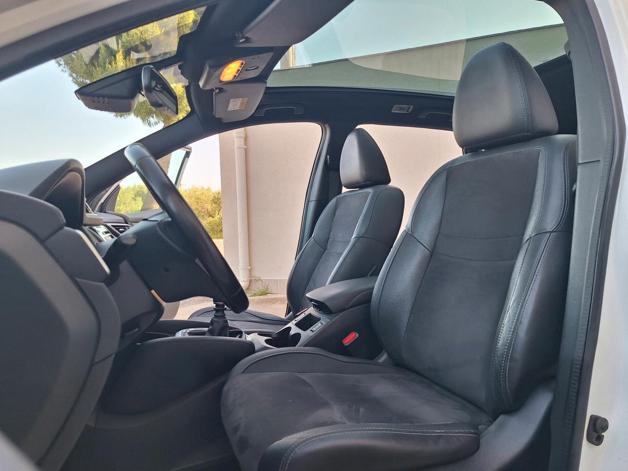 Nissan Qashqai 1.5 dCi Tekna"NAVI,PELLE,TETTO"