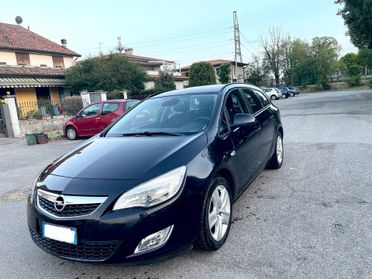 Opel Astra 1.3 CDTI 95CV S&S Sports Tourer Cosmo