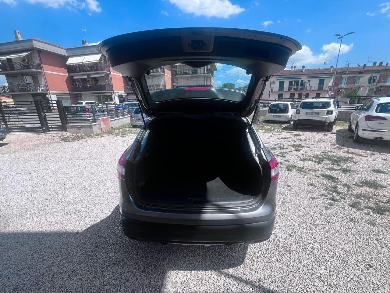 Nissan Qashqai 1.5 dCi Tekna