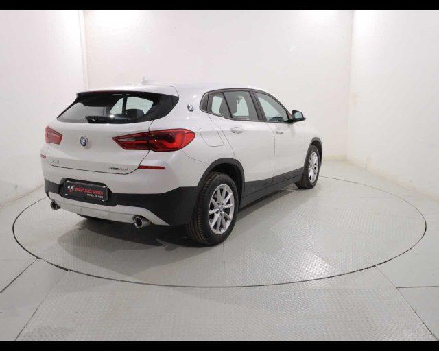 BMW X2 sDrive18d Business-X